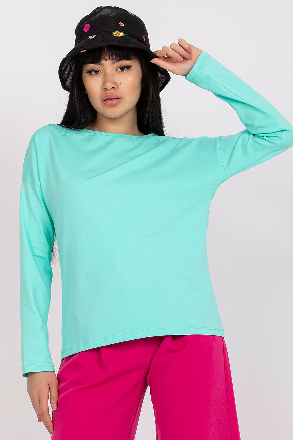  Blouse model 164690 BFG 