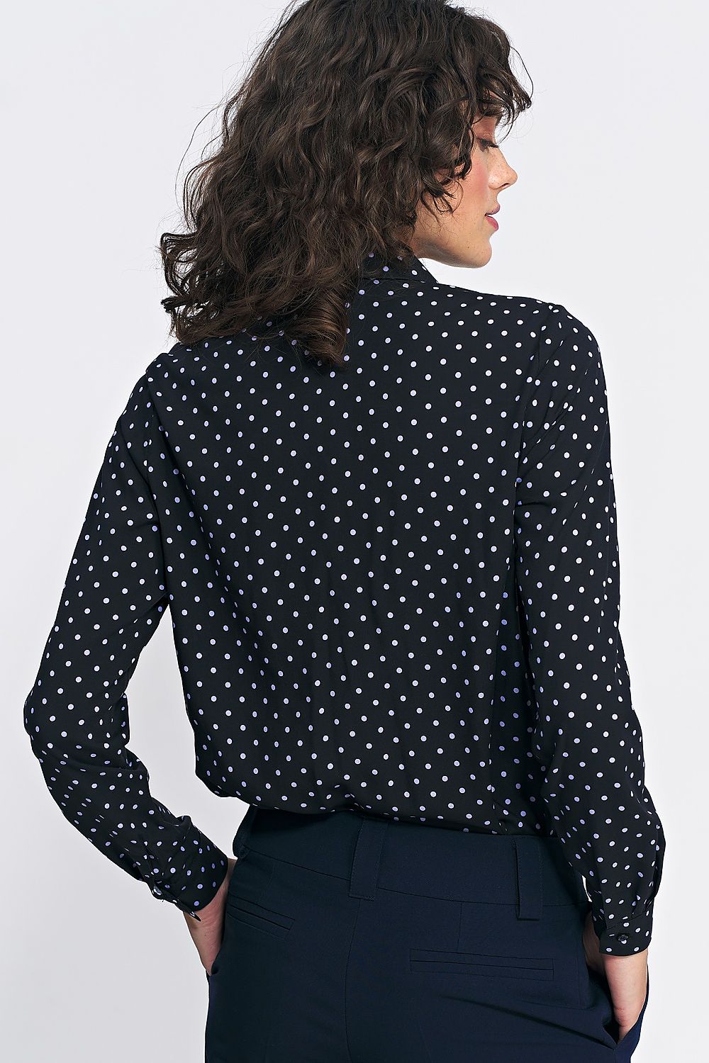  Long sleeve shirt model 184612 Nife 